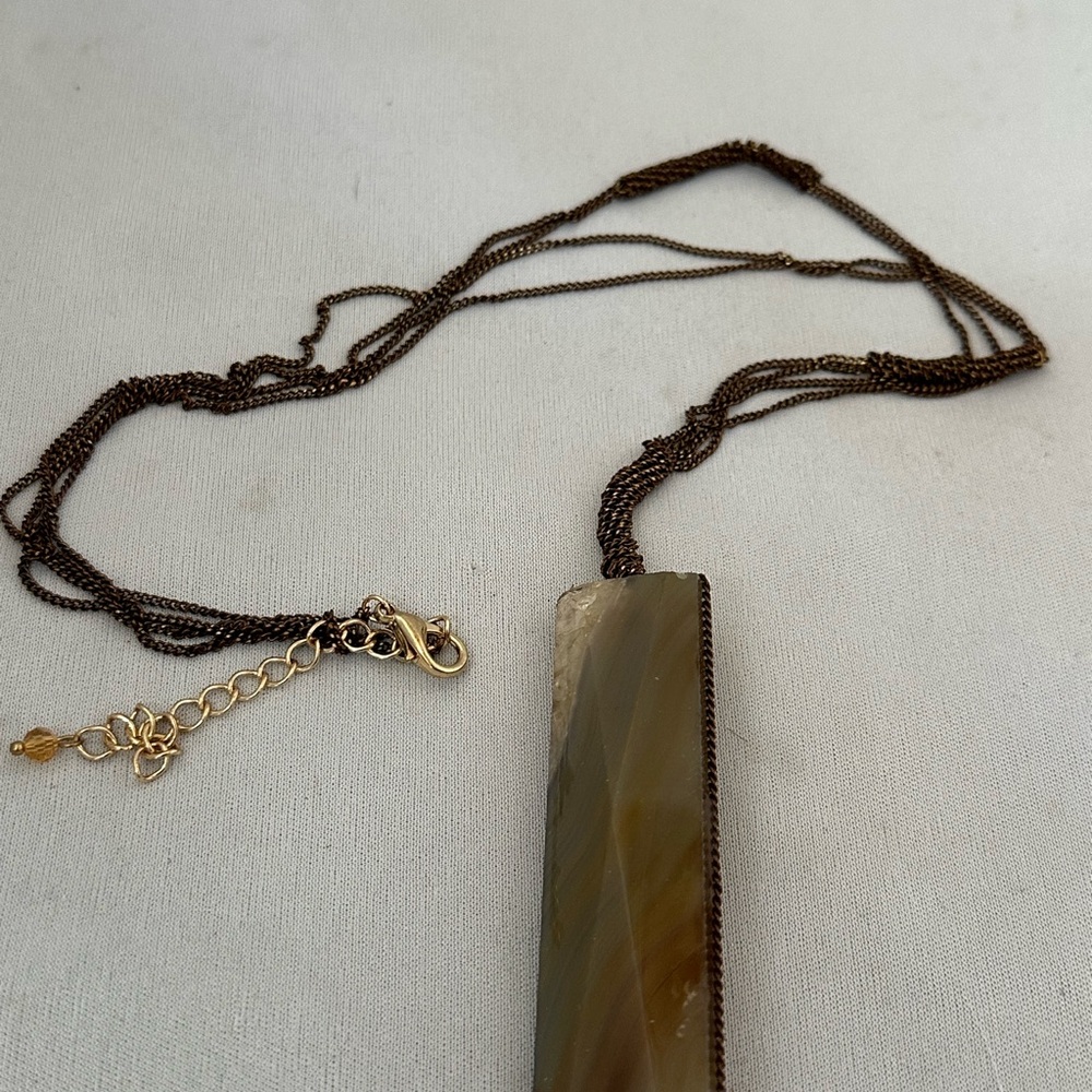 Rectangular Agate Stone Pendant On Copper Tone Ch… - image 3